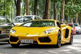 Cả dàn siêu xe Lamborghini "đại náo" Sài Gòn