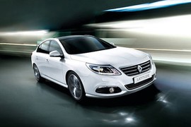 Renault giảm giá gần 300 triệu cho sedan hạng sang ở VN