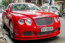 Siêu xe sang Bentley Continental GT biển khủng ở SG