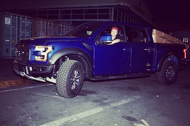 “Siêu bán tải” Ford F150 Raptor về Việt Nam giá 4 tỷ đồng