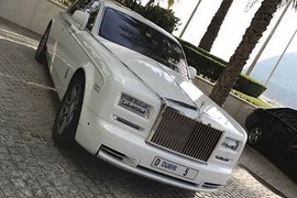 Siêu xe sang Rolls-Royce đeo biển số gần 200 tỷ đồng