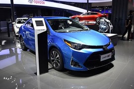 Cận cảnh Toyota Corolla 2017 hoàn toàn mới 