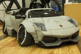 Lamborghini Murcielago cho "đại gia nhí" giá 64 triệu tại VN