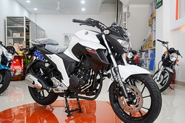 Môtô Yamaha FZ 25 tại Việt Nam giá hơn 60 triệu đồng