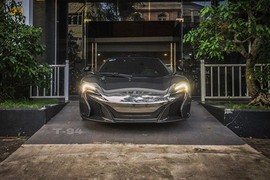 Cường Đô la đổi màu siêu xe McLaren 16 tỷ của Minh nhựa 