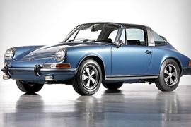 Siêu xe Porsche 911 càng thay đổi càng "cũ"