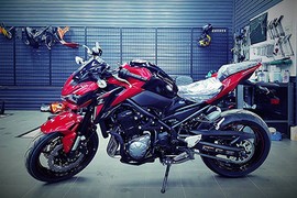 Môtô Kawasaki Z900 bị triệu hồi vì lỗi giảm sóc