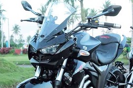 Môtô Suzuki Gixxer giá rẻ 26 triệu biến hình "hàng khủng"