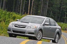 Subaru tại Việt Nam triệu hồi xe dính lỗi túi khí