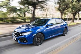 Honda Civic 2018 chỉ "uống" 3,5 lít nhiên liệu cho 100km