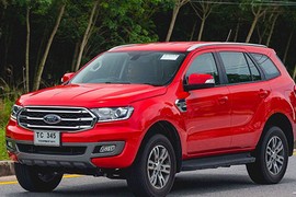 Ford Everest 2018 lăn bánh tại Thái Lan, sắp về VN