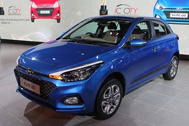 Cận cảnh Hyundai i20 mới giá 235 triệu đồng tại Ấn Độ