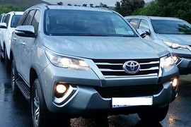 Loạt xe Toyota Fortuner 2018 đầu tiên cập cảng Hải Phòng