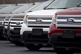 Ford triệu hồi 1,35 triệu xe Explorer do rò rỉ khí thải?