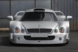 Không phải Bugatti - Mercedes CLK GTR mới là xe đắt nhất