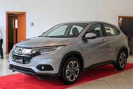 Honda HR-V "giá chát" tặng kèm phụ kiện cho khách Việt 