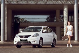 Xe Nissan Sunny tại Việt Nam "kênh giá" 50 triệu đồng