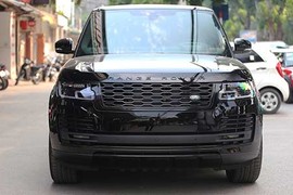 SUV hạng sang Range Rover HSE mới giá 9 tỷ ở Hà Nội 