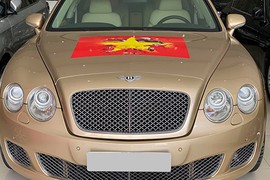 Xe sang Bentley cũ giá chỉ hơn 3 tỷ cổ vũ tuyển Việt Nam