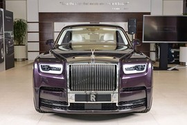 Rolls-Royce Phantom 2018 chào giá hơn 55 tỷ tại Việt Nam