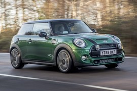 MINI Cooper S bản đặc biệt 500 chiếc giá 893 triệu đồng