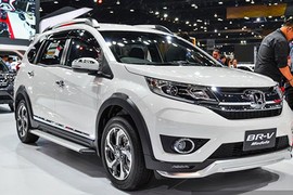 Honda BR-V giá từ 550 triệu đồng tại Thái, sắp về Nam?