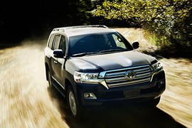 "Soi" Toyota Land Cruiser 2019 giá 3,9 tỷ Việt Nam