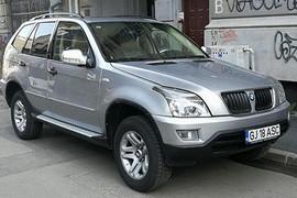 Xe SUV SCEO TQ “nhái trắng trợn” BMW X5 