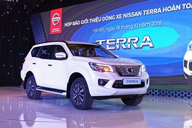 SUV Nissan Terra tiếp tục giảm 28 triệu tại Việt Nam