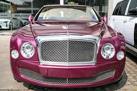 Xe sang Bentley Mulsanne cũ khiến chị em phát thèm