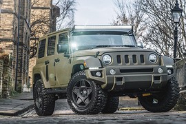 "Soi" Jeep Wrangler không chỉ hầm hố mà còn sang trọng