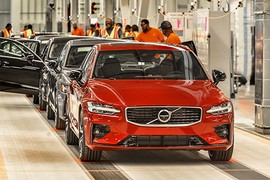 Volvo triệu hồi hơn nửa triệu xe trên toàn thế giới