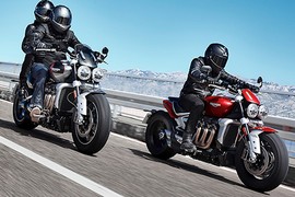 Triumph Rocket III 2019 ra mắt hai phiên bản R và GT