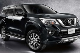 Nissan Terra thêm phiên bản thể thao "đấu" Toyota Fortuner TRD