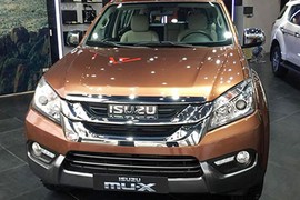 Isuzu Mu-X 3.0L AT tồn kho chỉ 785 triệu tại Việt Nam