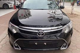 Toyota Camry dùng 3 năm, lỗ hơn 300 triệu đồng ở Hà Nội