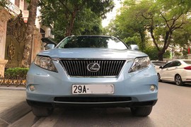 Lexus RX350 "chạy chán" 11 năm, bán gần 1,2 tỷ ở Hà Nội