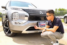 Người Việt đầu tiên "sờ tận tay" Mitsubishi Outlander 2022 mới