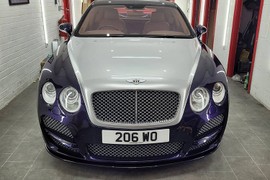 Siêu sang Bentley Flying Spur bị dân chơi "cắt đuôi" thành bán tải