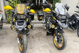 BMW R1250GS bản đặc biệt, đắt hơn ôtô Honda Civic tại Hà thành