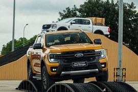 Xem “vua bán tải” Ford Ranger tiến hoá qua từng thời kỳ