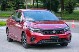 Honda City bất ngờ giảm giá tới gần 70 triệu đồng tại đại lý