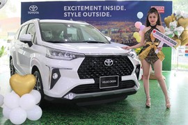 Toyota Veloz Cross bất ngờ giảm giá bán gần 40 triệu đồng