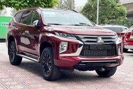 Người mua xe Mitsubishi Pajero Sport được giảm gần 300 triệu