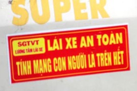 Xuất hiện logo tuyên truyền, nghi biến tướng của “xe vua”?