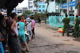 Tranh chỗ bán gia cầm, hai nhóm hỗn chiến kinh hoàng