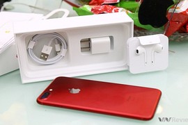 Có nên mua iPhone 7 màu đỏ đang sốt lúc này?