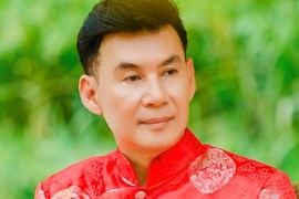 Ca sĩ Đoan Trường: 'Tết năm nào tôi cũng rơi nước mắt'