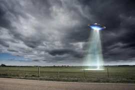 UFO từng được Hải quân Mỹ phát hiện bất ngờ trở lại Anh