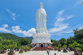 Khám phá Sơn Trà - điểm check in siêu đẹp ở phố biển Đà Nẵng